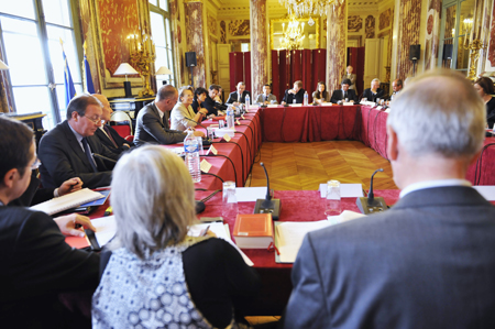 Table ronde organise  la Chancellerie   DICOM - Caroline Montagn